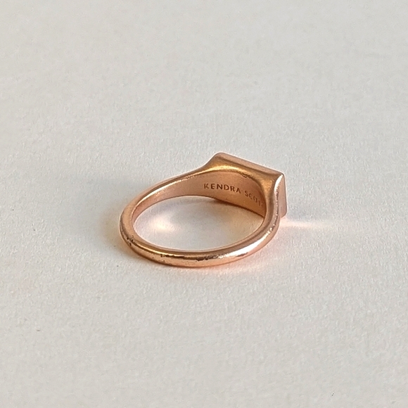 Kendra Scott Glenna Drusy Ring Rose Gold Rectangular Pink Iridescent Drusy sz 8 - Picture 3 of 11